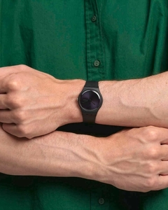 Reloj Swatch SO29B706 Black Rebel Unisex malla de silicona doble calendario - comprar online