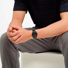 Reloj Swatch SS09B100 Skin Caricia Negra malla de silicona - comprar online