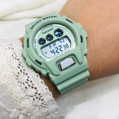 Reloj Tressa TR-188 Modelo Bree Malla De Caucho Verde en internet