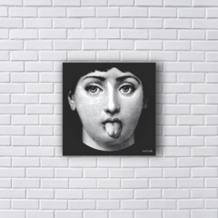 MENINA MOSTRANDO A LÍNGUA ESTILO FORNASETTI (Ref:P193) na internet