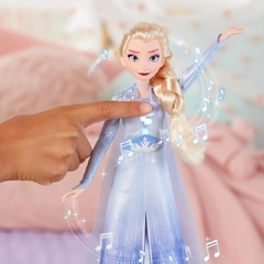 Muñeca Articulada Disney Frozen 2 Elsa Cantante Hasbro E5498 - Lo Que Pinte