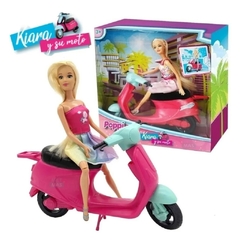 Muñeca Poppi Doll Kiara Y Su Moto