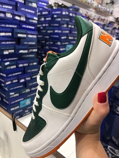 Tênis Nike Terminator Low - verde/laranja - loja online