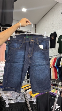 Bemuda jeans masculina na internet