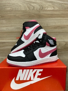 Air jordan mid - styletenis