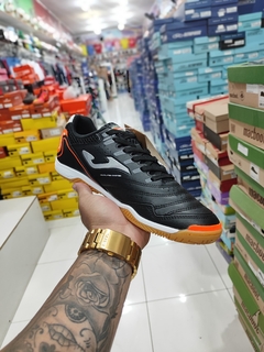 Chuteira Futsal Joma Maxima - styletenis