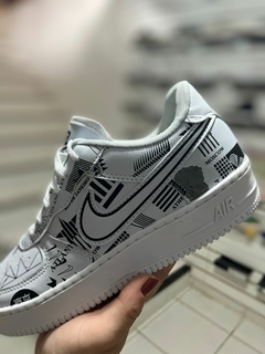 Tênis Nike Air Force - Branco na internet