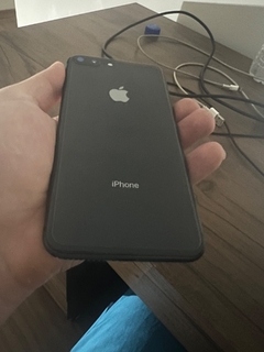 IPHONE 8 PLUS BLACK SEMI NOVO 64 GB - styletenis