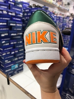 Imagem do Tênis Nike Terminator Low - verde/laranja