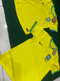 Kit Casal Camisa do Brasil Copa do mundo 2022 na internet