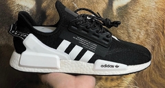 Tênis adidas NMD R1 na internet