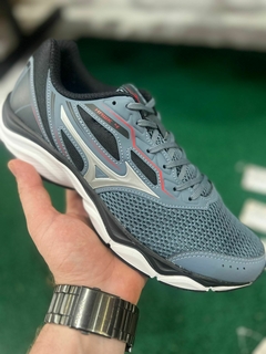 tênis mizuno wave hawk 4