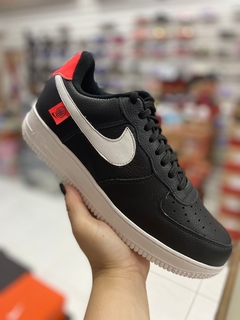 Tênis Nike Air Force One Couro