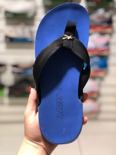 CHINELO KENNER AZUL/PRETO