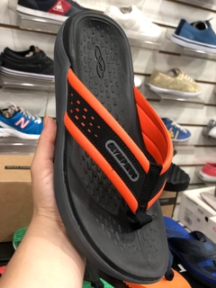 Chinelo Olympikus Preto/Spicy 921 - loja online