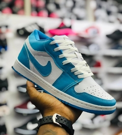 Tênis Nike Air Jordan 1 Low na internet