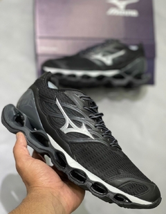 Tênis Mizuno Wave Prophecy 11S na internet