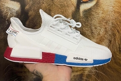 Tênis adidas NMD R1 na internet