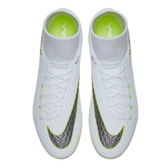 Chuteira Nike Hypervenom Phantom III - comprar online