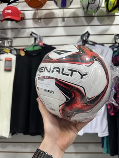 Bola De Futebol Campo Penalty Bravo XXIV - comprar online