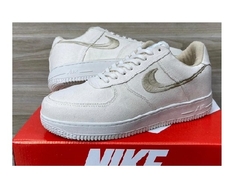 Tênis Nike Air Force One Couro na internet