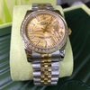 RELÓGIO ROLEX OYSTER PERPETUAL DATEJUST - FEMININO COM STRASS