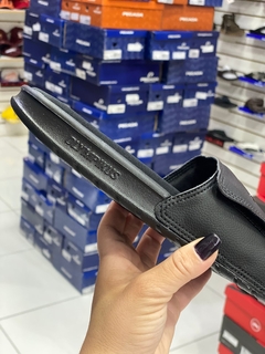 CHINELO OLYMPIKUS MELBOURNE - PRETO/BRANCO - loja online