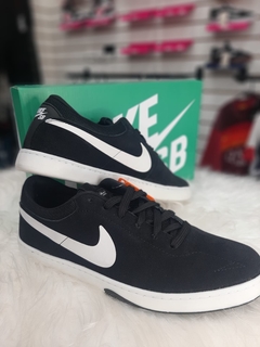 Tênis Nike SB Eric Koston 2 - Preto/Branco - comprar online