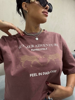 Remera Crop Top Adventure