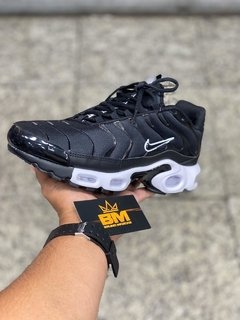 AIR MAX PLUS