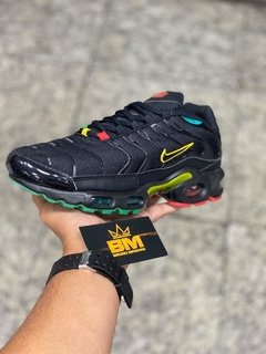 AIR MAX PLUS