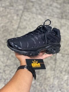 AIR MAX PLUS