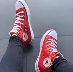 Tênis Converse All Star Chuck Taylor na internet