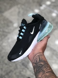 AIR MAX 270 na internet