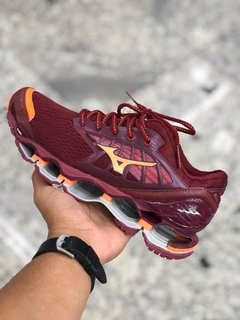 Mizuno Wave Prophecy 9 na internet