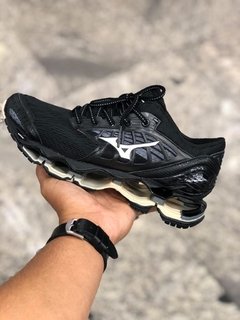 Mizuno Wave Prophecy 9