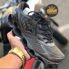 Mizuno Wave Prophecy 8 na internet