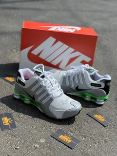 NIKE SHOX NZ