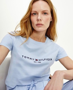 Camiseta Feminina TH Essential Algodão Orgânico - comprar online