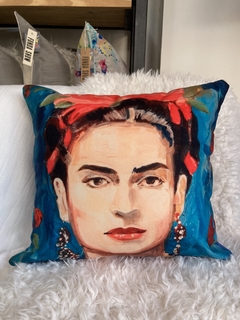 ALMOHADÓN FRIDA KAHLO en internet