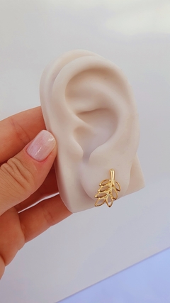 Brinco Ear Cuff | 4075 1 | Banhado a 1 milésimo de Ouro com camada de verniz e antialérgico