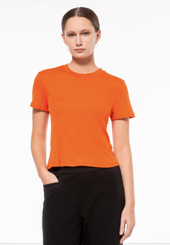 REMERA LENTE NARANJA