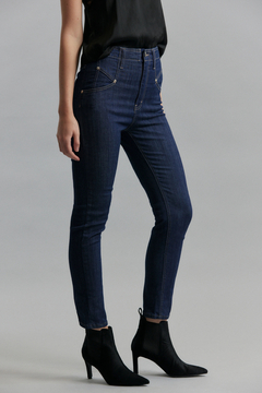 JEANS ISA BLUE en internet