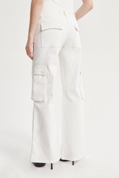 PANTALON CARGO GIGI WHITE - tienda online