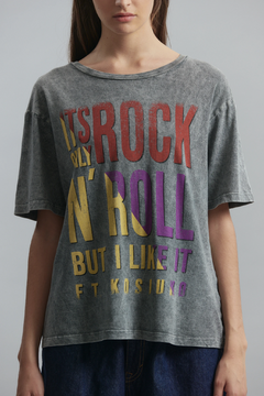 REMERA ITS ONLY ROCK en internet