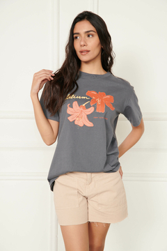 REMERA CIN LILIUM - comprar online