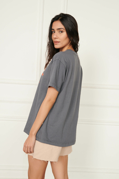 REMERA CIN LILIUM - tienda online