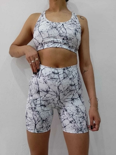 SHORT INTERMEDIO ESTAMPADO - comprar online