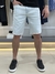 Bermuda Acostamento Jeans Masculino Desfiado Masculino Branco - comprar online