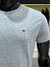 Camiseta Tommy Hilfiger Logo Bordado Masculino na internet